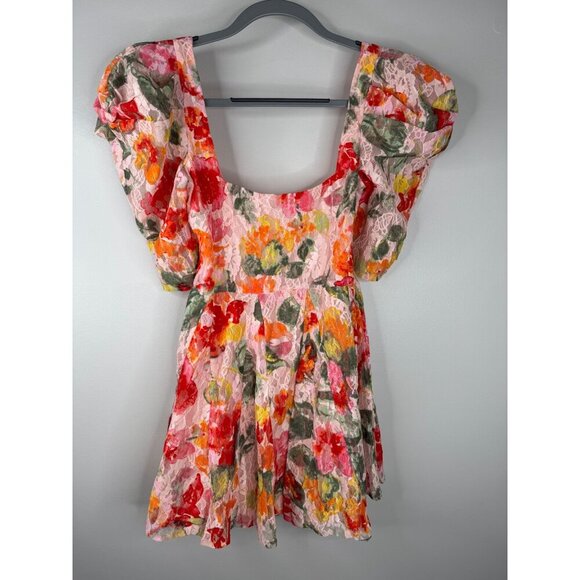 NWT For Love & Lemons Dascha Puff Sleeve Mini Dress Light Pink Floral Lace XS - Picture 4 of 7